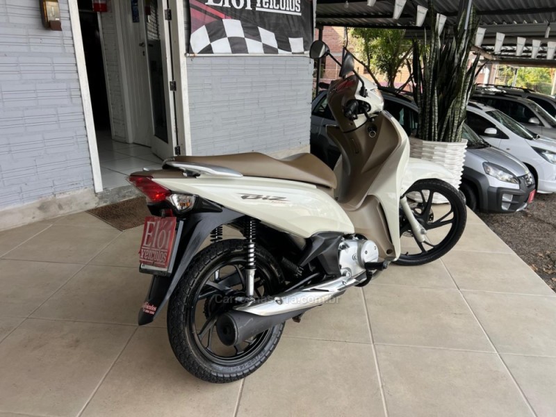 BIZ 125 + - 2021 - DOIS IRMãOS