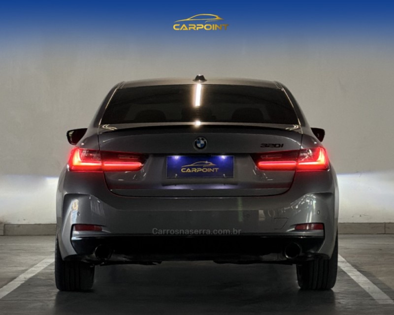 320I 2.0 SPORT GP 16V TURBO GASOLINA 4P AUTOMÁTICO - 2023 - CAXIAS DO SUL