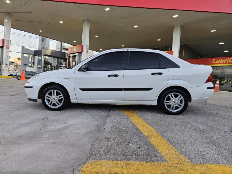 FOCUS 2.0 FC 16V GASOLINA 4P AUTOMÁTICO - 2004 - CAXIAS DO SUL