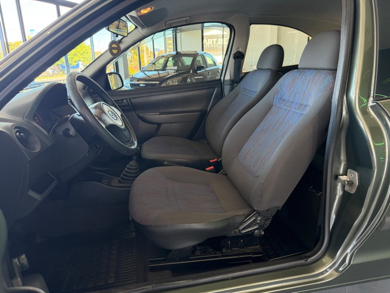 CELTA 1.0 MPFI SPIRIT 8V FLEX 2P MANUAL - 2010 - FELIZ