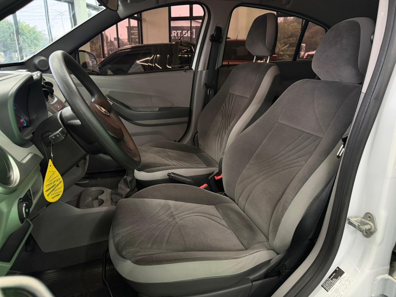AGILE 1.4 MPFI LTZ 8V FLEX 4P MANUAL - 2011 - FELIZ