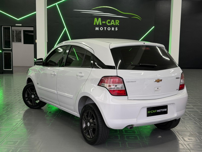AGILE 1.4 MPFI LTZ 8V FLEX 4P MANUAL - 2011 - FELIZ