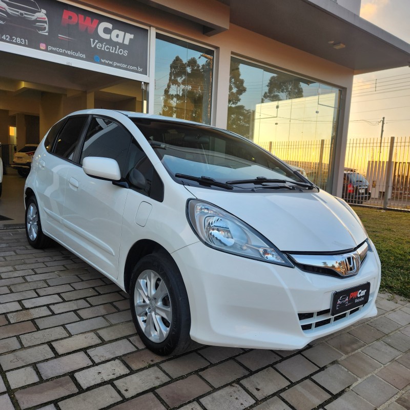 FIT 1.4 LX 16V FLEX 4P AUTOMÁTICO - 2014 - BENTO GONçALVES