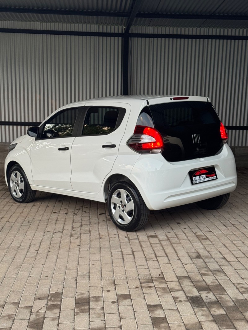 MOBI 1.0 8V EVO FLEX LIKE. ON MANUAL - 2020 - ENCANTADO