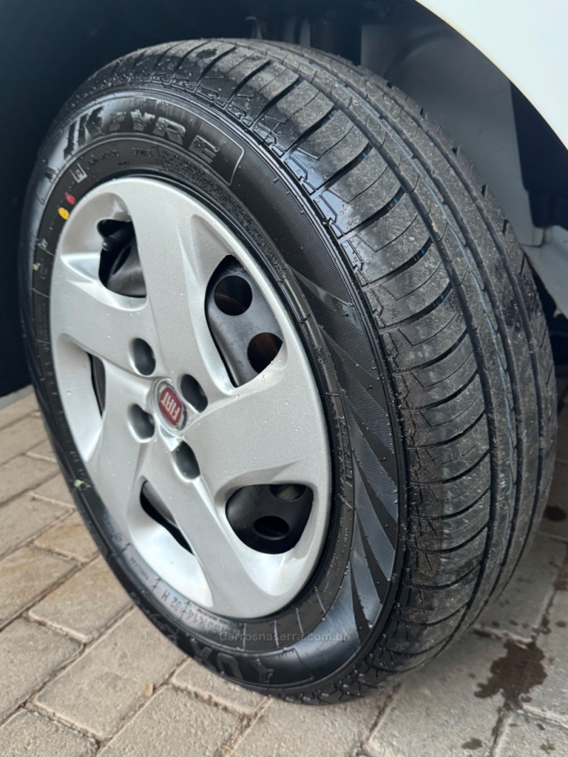 MOBI 1.0 8V EVO FLEX LIKE. ON MANUAL - 2020 - ENCANTADO