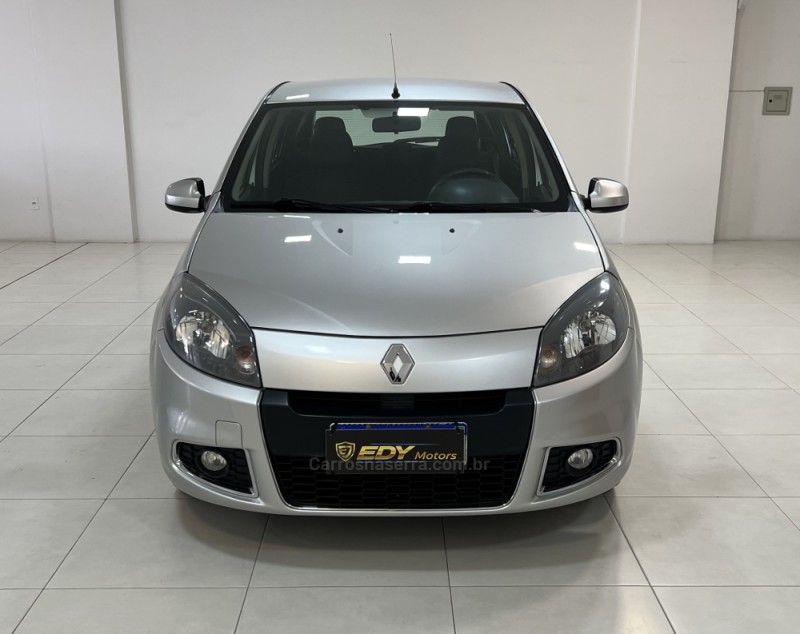 SANDERO 1.6 PRIVILÉGE 8V FLEX 4P AUTOMÁTICO - 2014 - BENTO GONçALVES