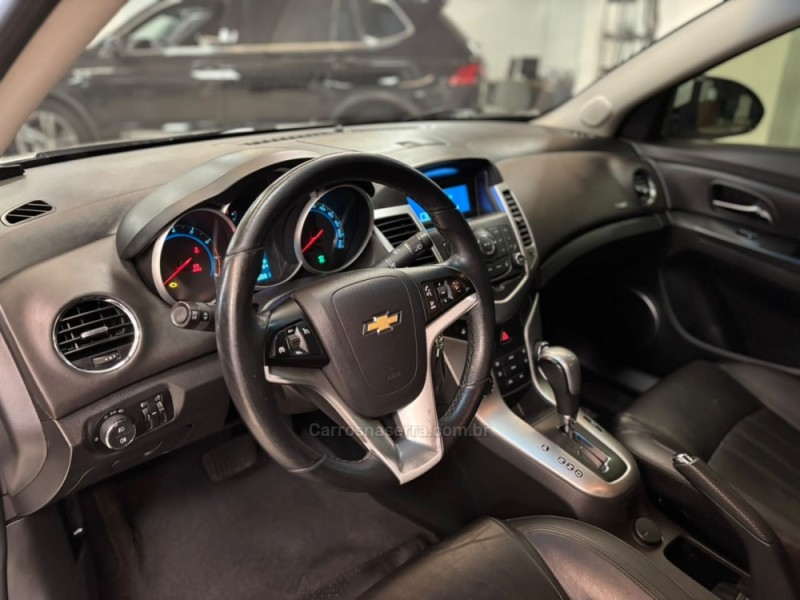 CRUZE 1.8 LT 16V FLEX 4P AUTOMÁTICO - 2014 - CARLOS BARBOSA