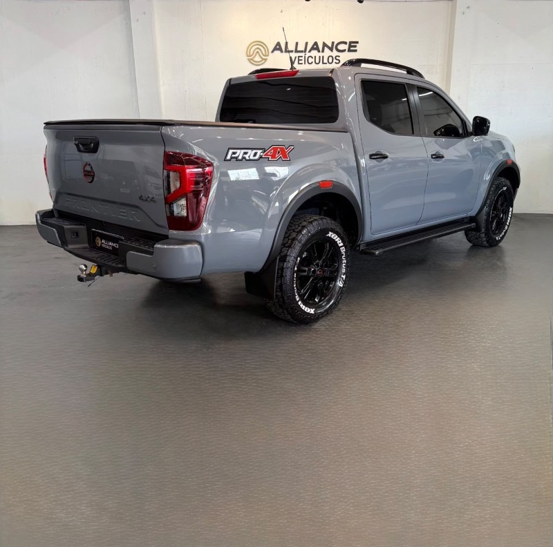 FRONTIER 2.3 PRO4X 4X4 CD BI-TURBO DIESEL 4P AUTOMÁTICO - 2024 - CAXIAS DO SUL