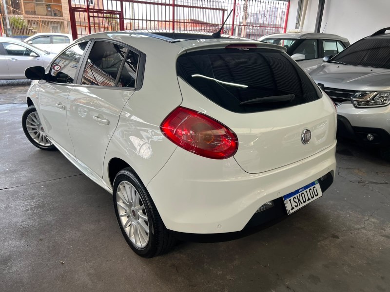 BRAVO 1.8 ESSENCE 16V FLEX 4P MANUAL - 2011 - CAXIAS DO SUL