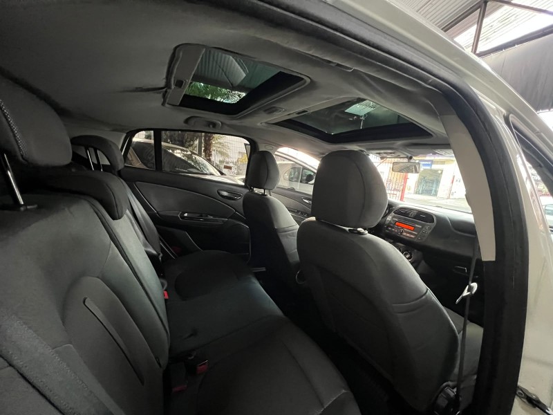 BRAVO 1.8 ESSENCE 16V FLEX 4P MANUAL - 2011 - CAXIAS DO SUL