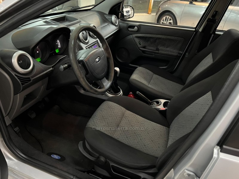 FIESTA 1.0 MPI CLASS HATCH 8V FLEX 4P MANUAL - 2011 - CAXIAS DO SUL