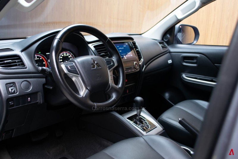 L200 TRITON 2.4 SPORT OUTDOOR PLUS TURBO 16V 4X4 DIESEL 4P AUTOMÁTICO - 2025 - GARIBALDI