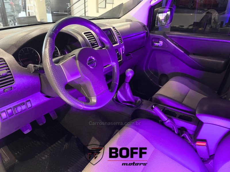 FRONTIER 2.5 SV ATTACK 4X2 CD TURBO ELETRONIC DIESEL 4P MANUAL - 2014 - CAXIAS DO SUL