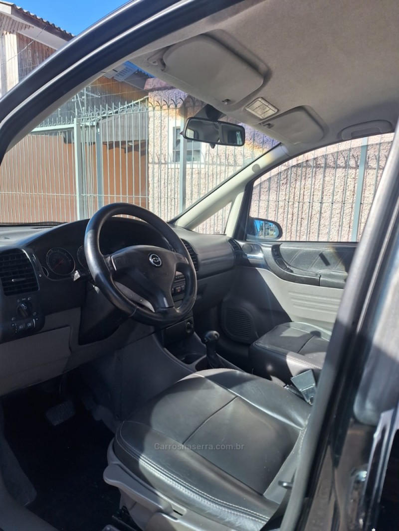 ZAFIRA 2.0 MPFI EXPRESSION 8V FLEX 4P AUTOMÁTICO - 2011 - CAXIAS DO SUL