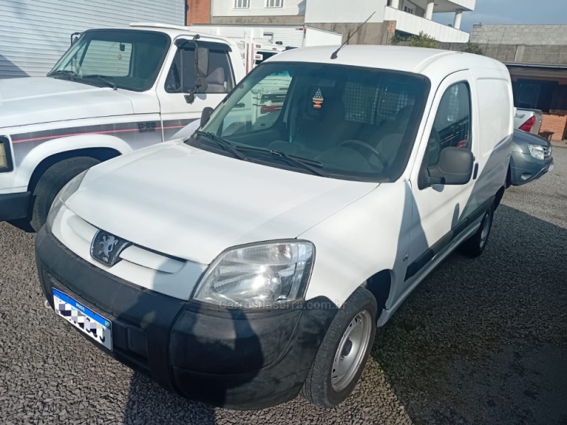 partner 1.6 furgao 16v gasolina 2p manual 2017 caxias do sul