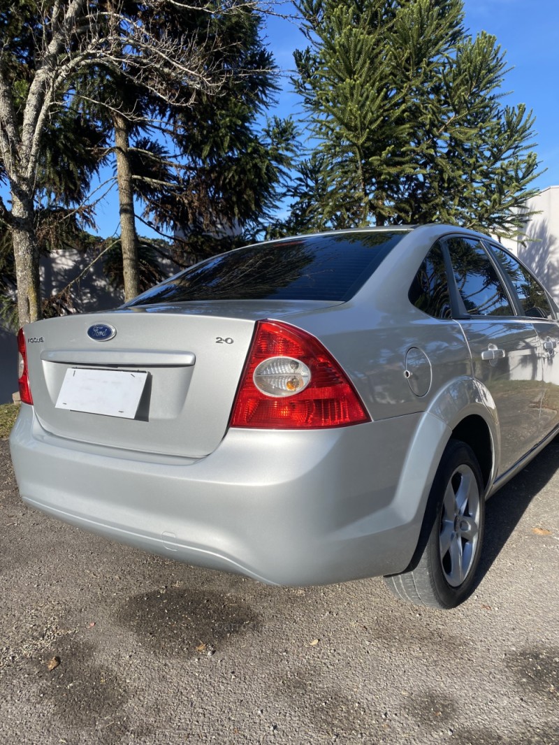 FOCUS 2.0 GLX SEDAN 16V GASOLINA 4P AUTOMÁTICO - 2009 - FARROUPILHA