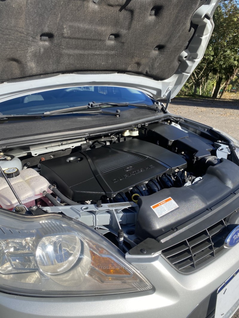 FOCUS 2.0 GLX SEDAN 16V GASOLINA 4P AUTOMÁTICO - 2009 - FARROUPILHA