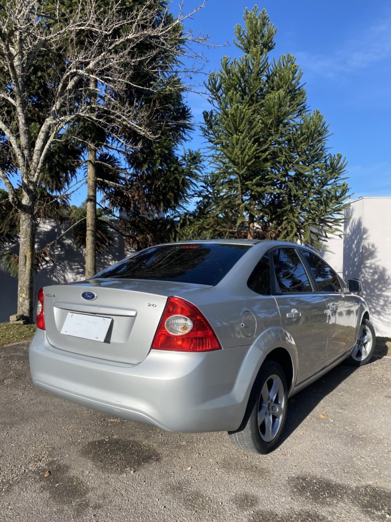 FOCUS 2.0 GLX SEDAN 16V GASOLINA 4P AUTOMÁTICO - 2009 - FARROUPILHA