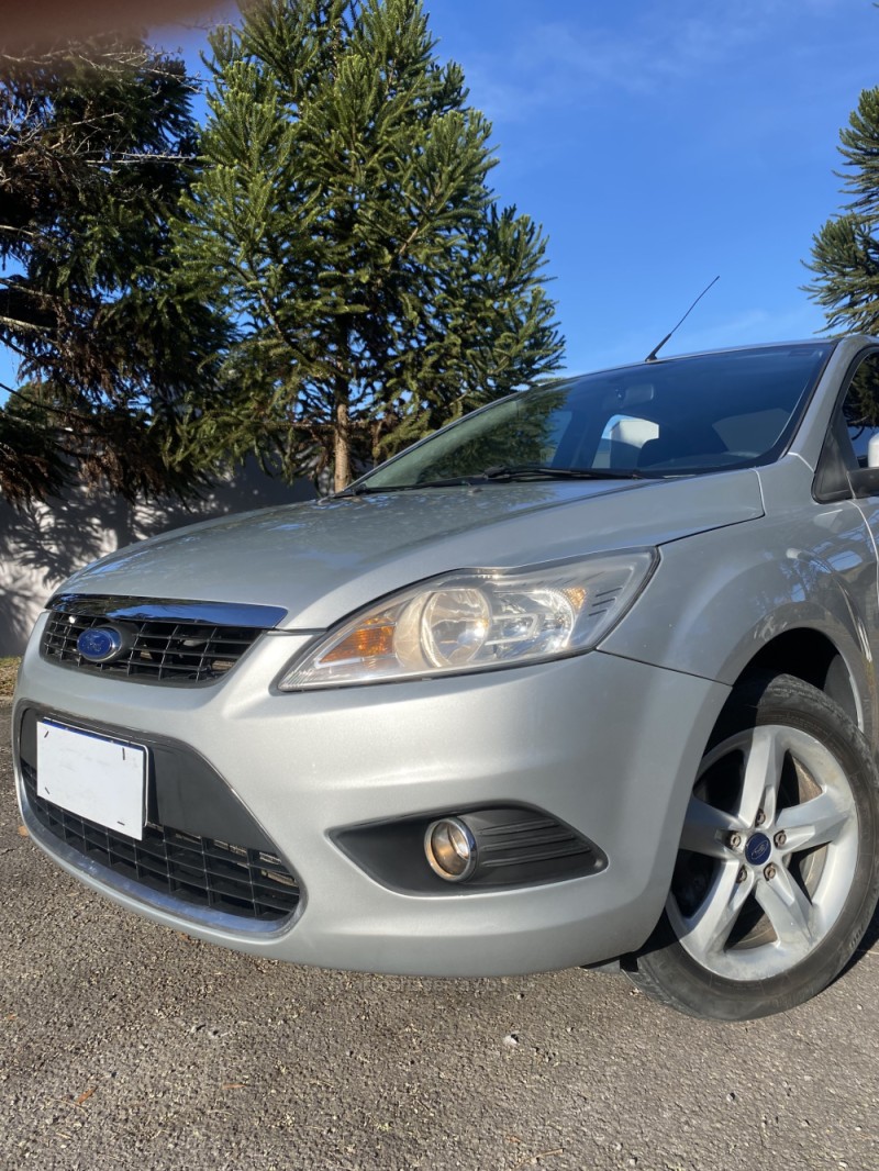 FOCUS 2.0 GLX SEDAN 16V GASOLINA 4P AUTOMÁTICO - 2009 - FARROUPILHA