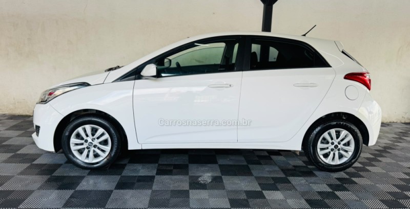 HB20 1.0 COMFORT 16V FLEX 4P MANUAL - 2018 - NOVO HAMBURGO