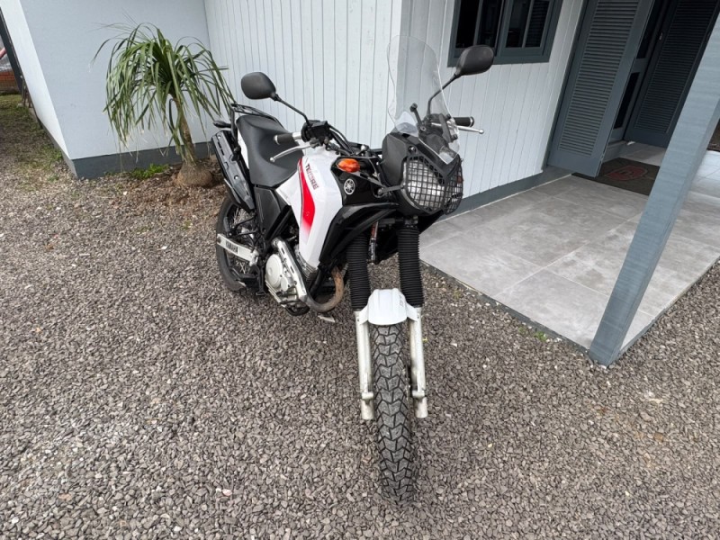 XTZ 250 TÉNÉRÉ - 2011 - IGREJINHA