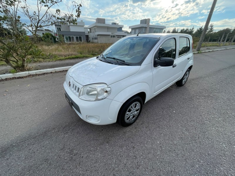 UNO 1.0 EVO VIVACE 8V FLEX 4P MANUAL - 2014 - BENTO GONçALVES