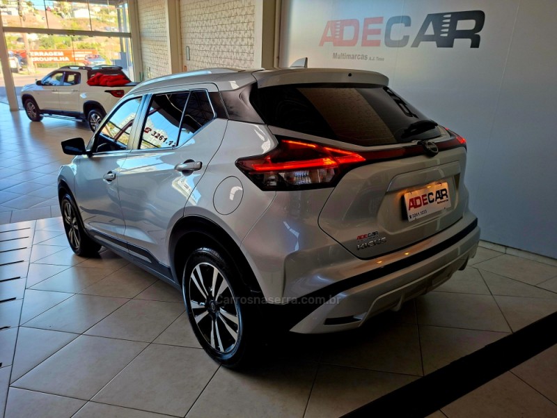 KICKS 1.6 ADVANCE 16V PLUS CVT FLEX 4P AUTOMÁTICO - 2023 - FARROUPILHA