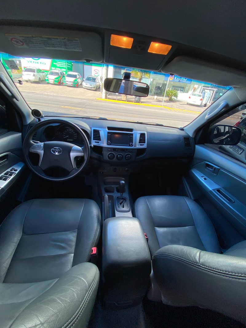 HILUX 2.7 SR 4X2 CD 16V FLEX 4P AUTOMÁTICO - 2013 - CAXIAS DO SUL
