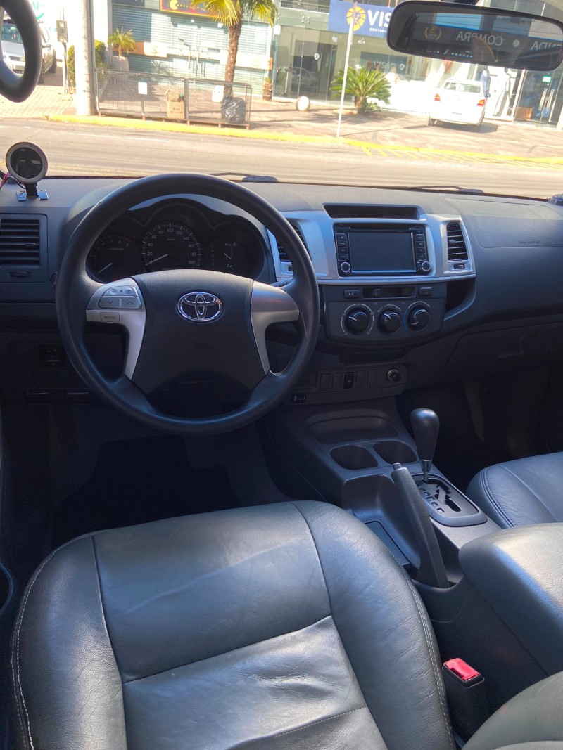 HILUX 2.7 SR 4X2 CD 16V FLEX 4P AUTOMÁTICO - 2013 - CAXIAS DO SUL