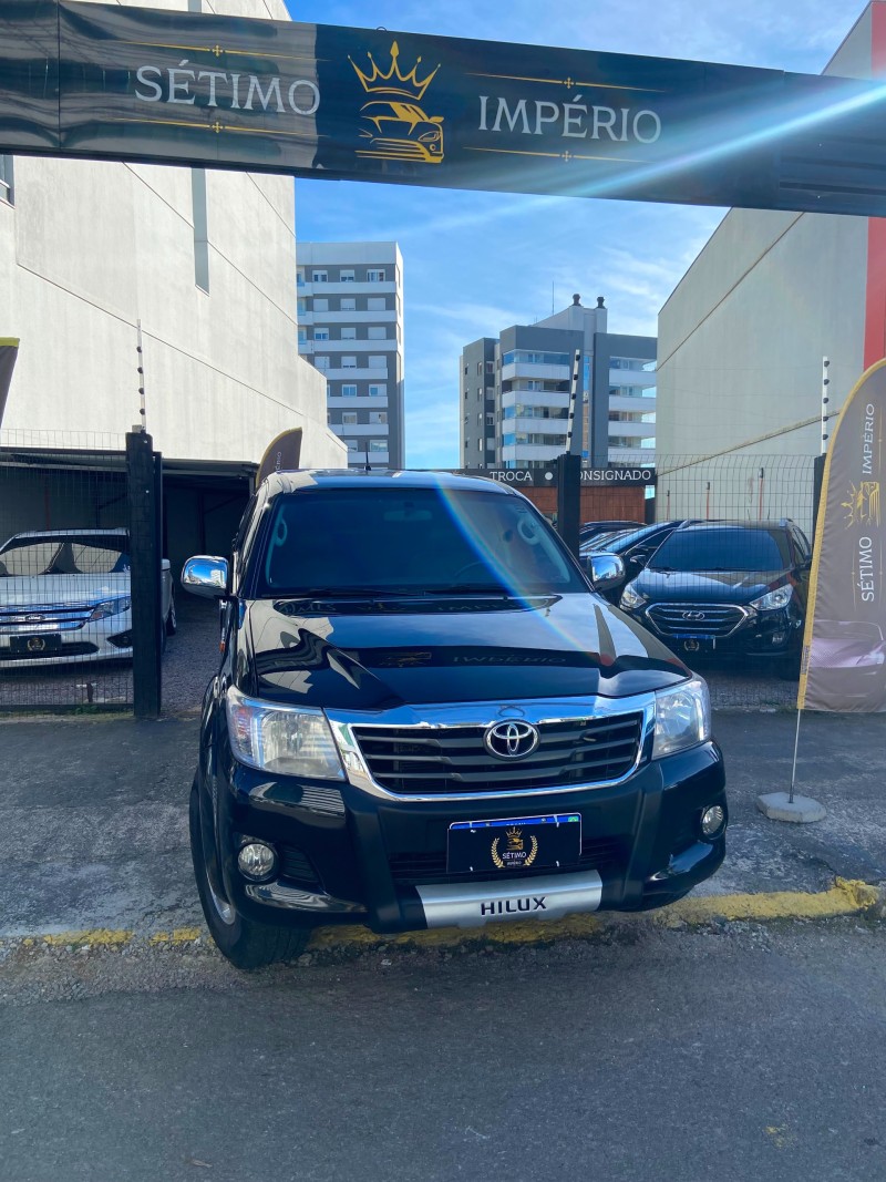 HILUX 2.7 SR 4X2 CD 16V FLEX 4P AUTOMÁTICO - 2013 - CAXIAS DO SUL