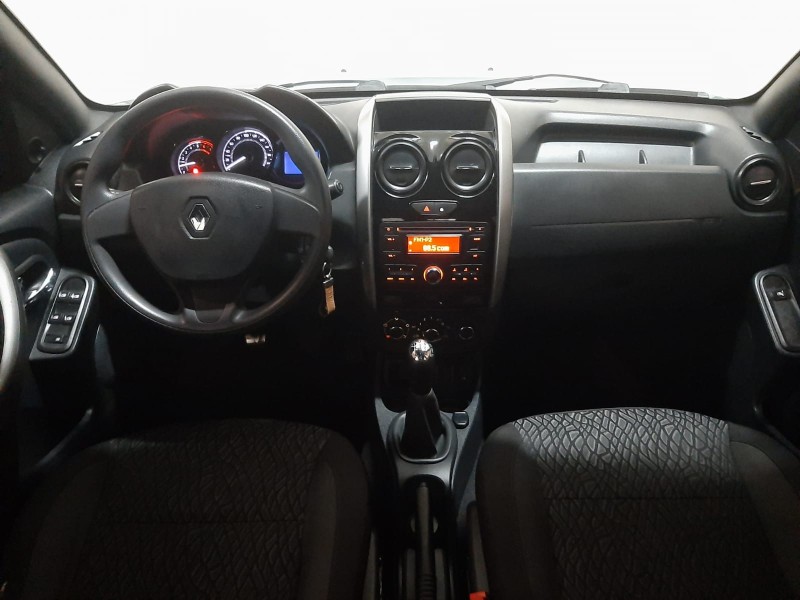 DUSTER 1.6 EXPRESSION 4X2 16V FLEX 4P MANUAL - 2016 - CAXIAS DO SUL