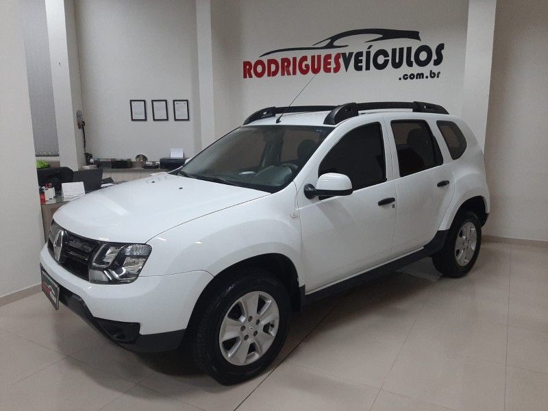 DUSTER 1.6 EXPRESSION 4X2 16V FLEX 4P MANUAL - 2016 - CAXIAS DO SUL