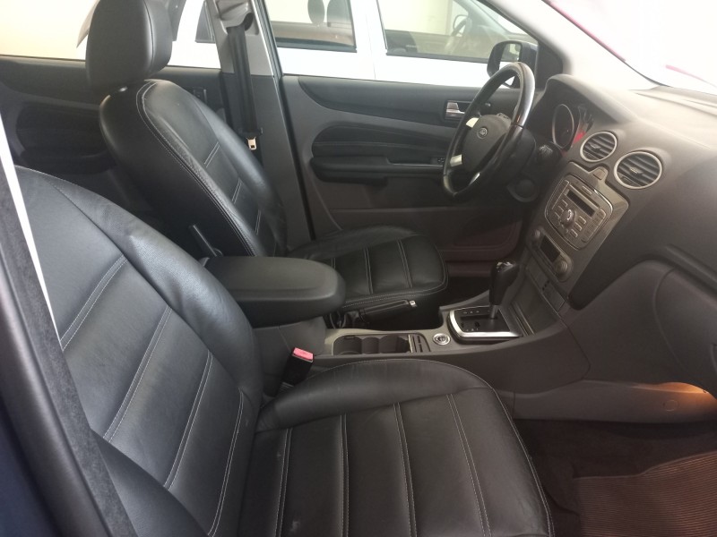 FOCUS 2.0 TITANIUM 16V FLEX 4P AUTOMÁTICO - 2013 - BENTO GONçALVES