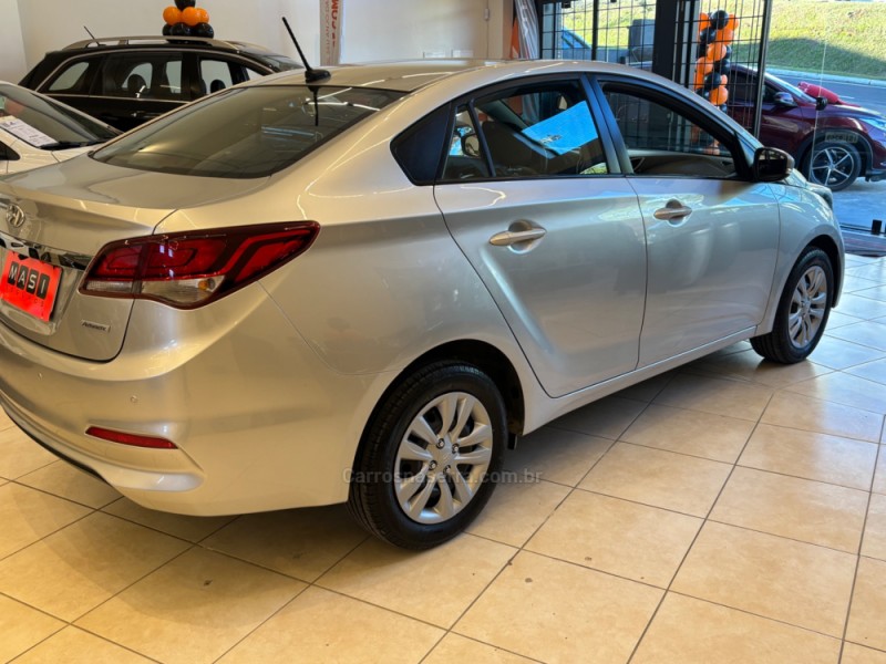 HB20S 1.6 COMFORT PLUS 16V FLEX 4P AUTOMÁTICO - 2019 - CAXIAS DO SUL