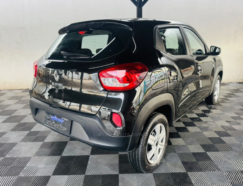 KWID 1.0 12V SCE FLEX ZEN MANUAL - 2025 - NOVO HAMBURGO