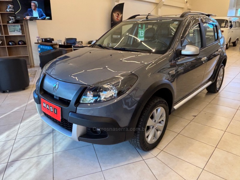 sandero 1.6 stepway 8v flex 4p manual 2013 caxias do sul