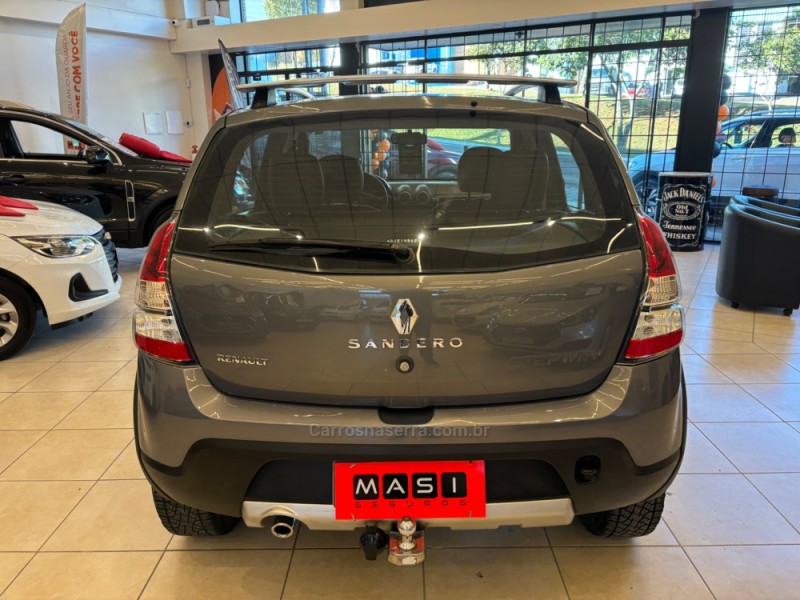SANDERO 1.6 STEPWAY 8V FLEX 4P MANUAL - 2013 - CAXIAS DO SUL