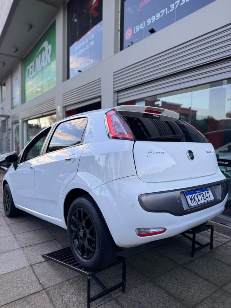 PUNTO 1.6 ESSENCE 16V FLEX 4P MANUAL - 2013 - CAXIAS DO SUL