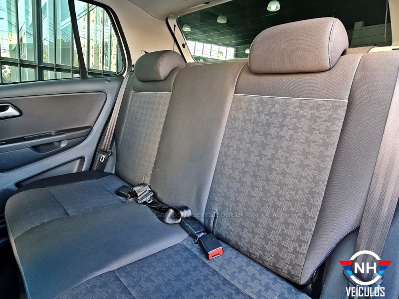 FOX 1.6 MSI COMFORTLINE 8V FLEX 4P AUTOMATIZADO - 2017 - NOVO HAMBURGO