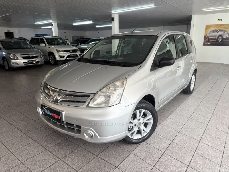 livina 1.8 s 16v flex 4p automatico 2013 novo hamburgo
