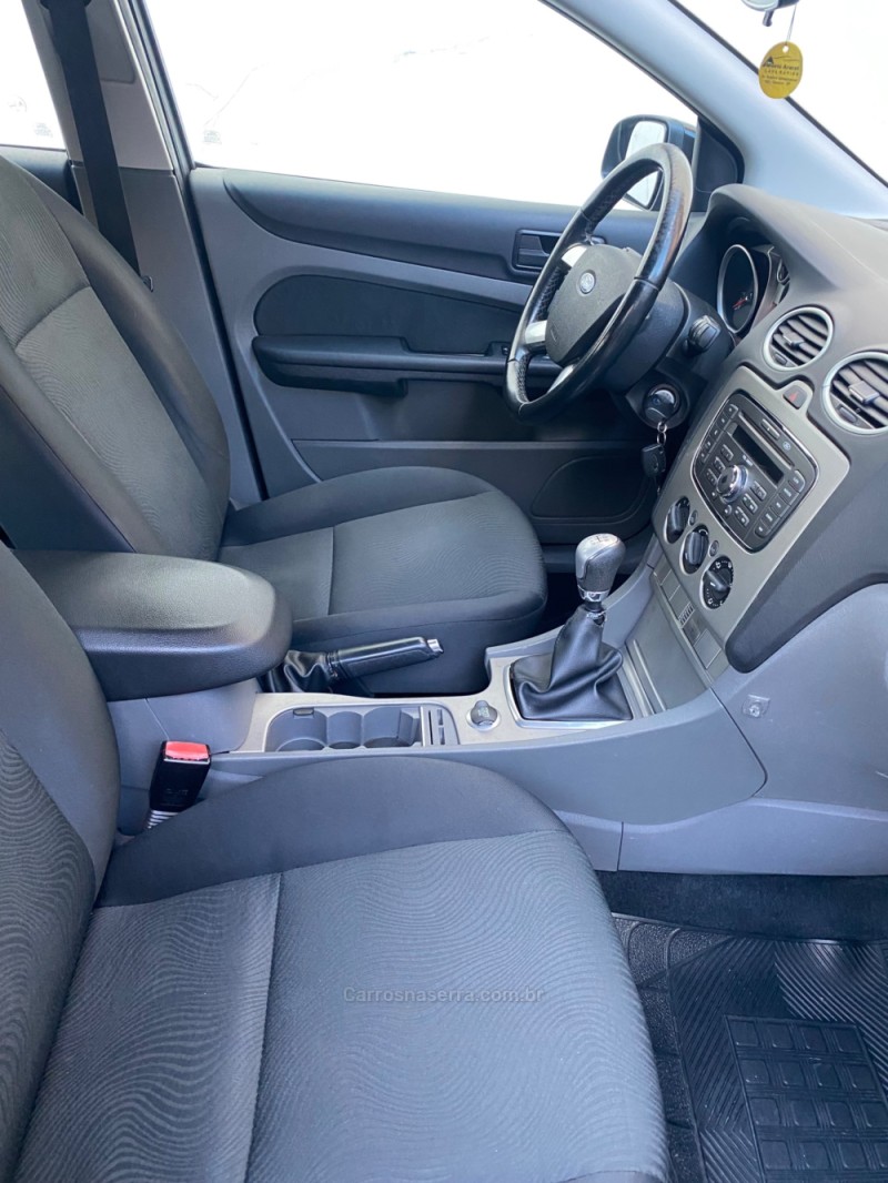 FOCUS 1.6 GLX 16V FLEX 4P MANUAL - 2012 - CAXIAS DO SUL