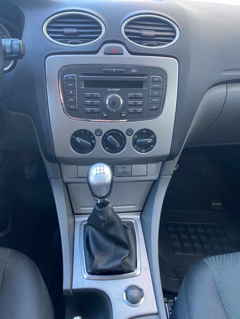 FOCUS 1.6 GLX 16V FLEX 4P MANUAL - 2012 - CAXIAS DO SUL