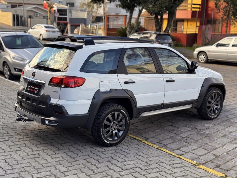 PALIO 1.8 MPI ADVENTURE LOCKER WEEKEND 16V FLEX 4P MANUAL - 2015 - CAXIAS DO SUL