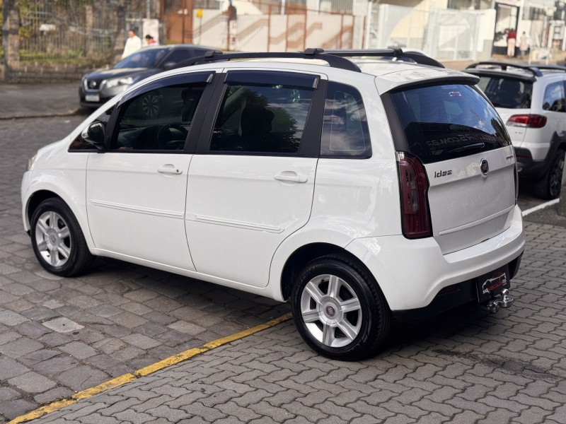 IDEA 1.4 MPI ATTRACTIVE 8V FLEX 4P MANUAL - 2011 - CAXIAS DO SUL