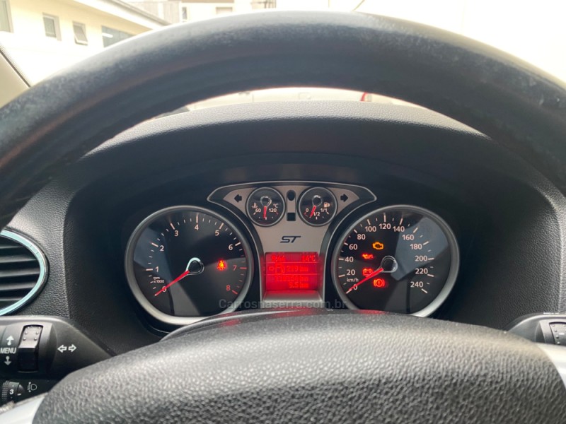 FOCUS 2.0 GLX 16V GASOLINA 4P MANUAL - 2009 - CAXIAS DO SUL