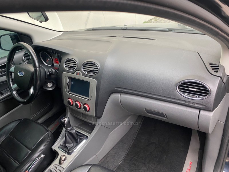 FOCUS 2.0 GLX 16V GASOLINA 4P MANUAL - 2009 - CAXIAS DO SUL