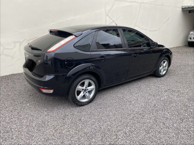 FOCUS 2.0 GLX 16V GASOLINA 4P MANUAL - 2009 - CAXIAS DO SUL