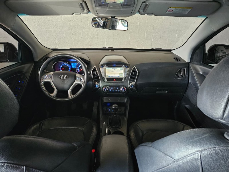 IX35 2.0 MPI 4X2 16V FLEX 4P MANUAL - 2013 - FARROUPILHA