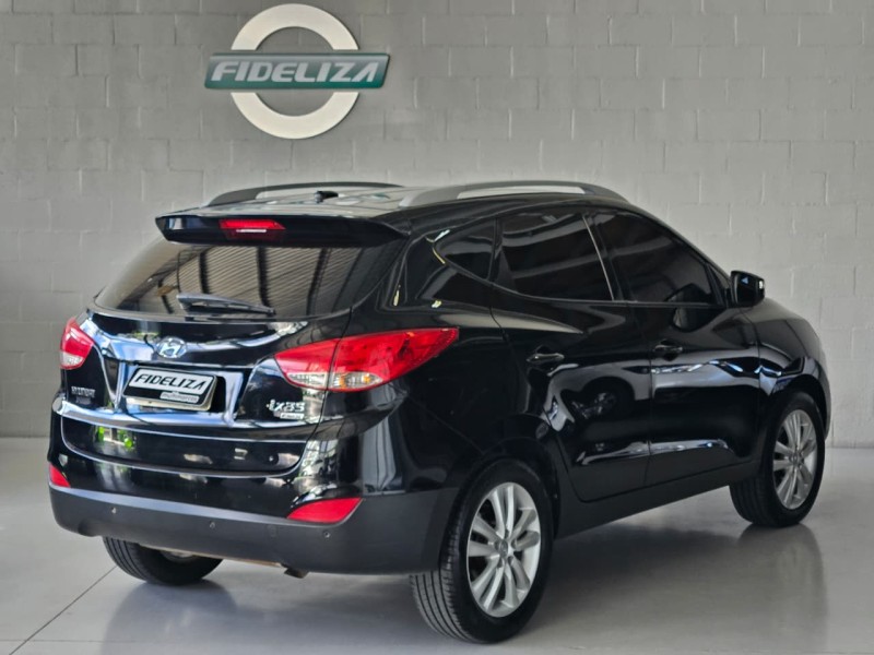 IX35 2.0 MPI 4X2 16V FLEX 4P MANUAL - 2013 - FARROUPILHA