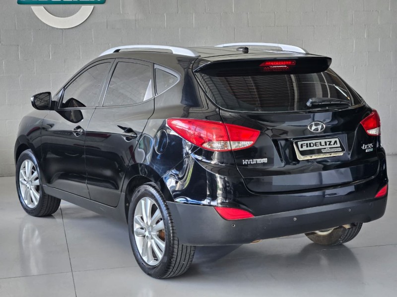 IX35 2.0 MPI 4X2 16V FLEX 4P MANUAL - 2013 - FARROUPILHA